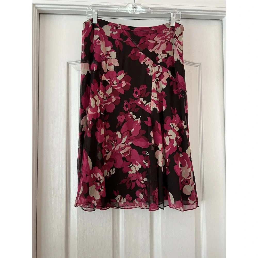 Nine West Pink Floral Women's‎ Skirt 10 Work Office Wear 100% Silk Whimsy